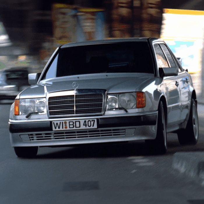 Taxi - 1992 Mercedes-Benz 500E - Silver - Image 3