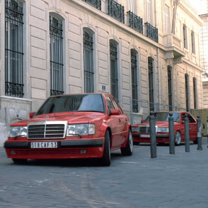 Taxi - 1992 Mercedes-Benz 500E - Red - Image 3