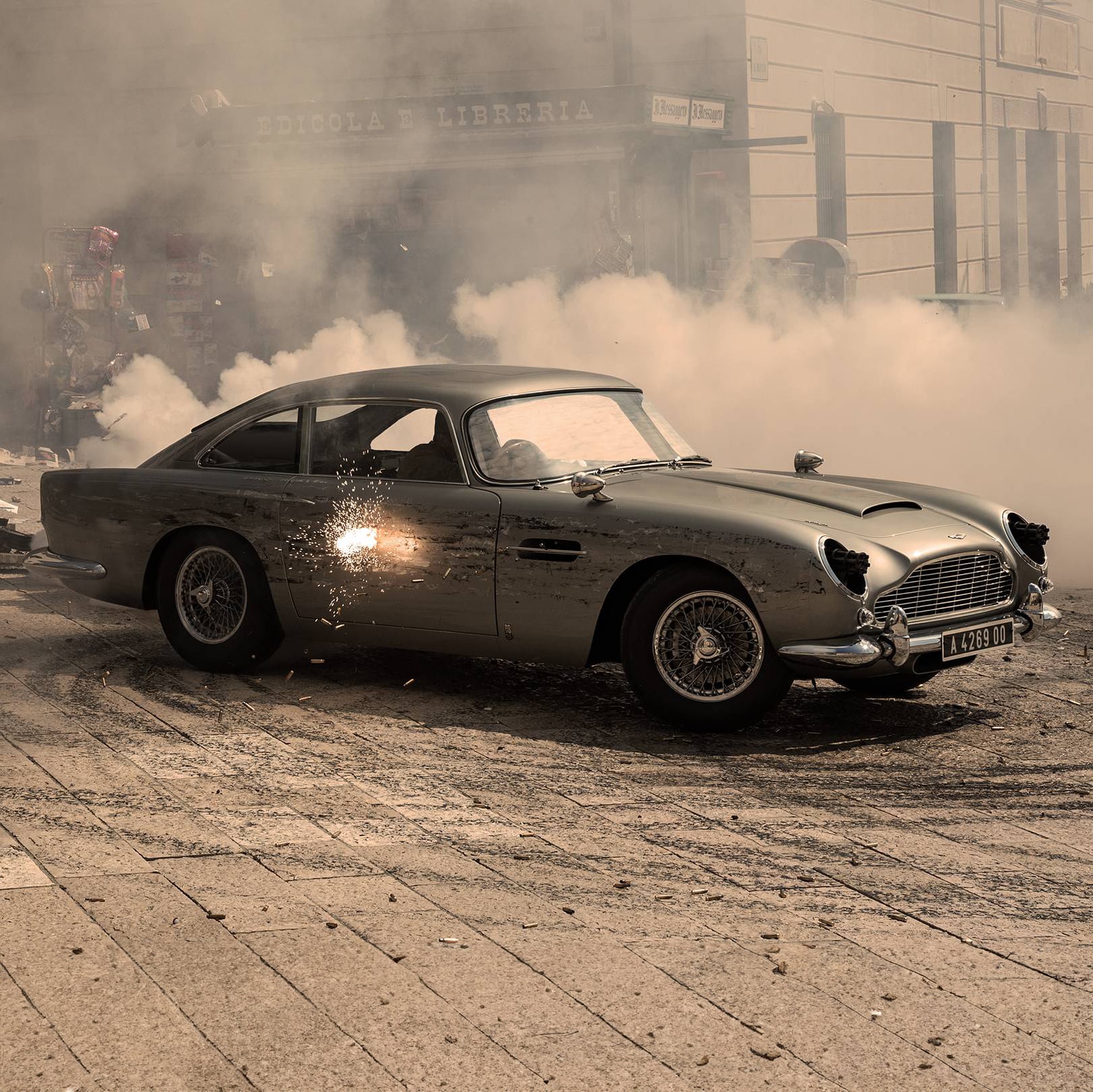 James Bond - No Time to Die - 1964 Aston Martin DB5 - Image 3